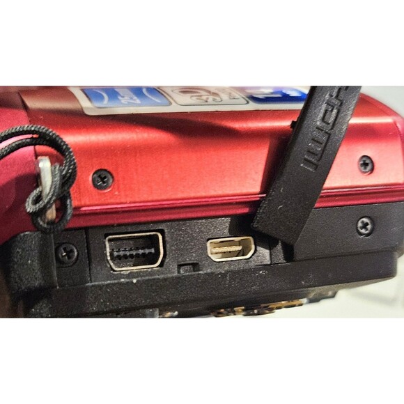 OLYMPUS SZ-11 digital camera Working - Picture 9 of 12